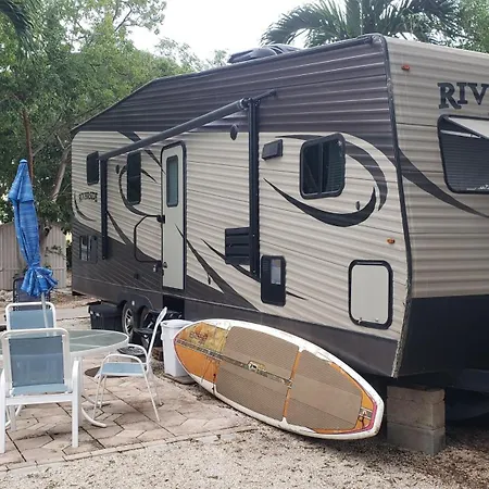 Tiny House Rv, Kayak Hotel